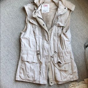 Linen Vest With Hood
